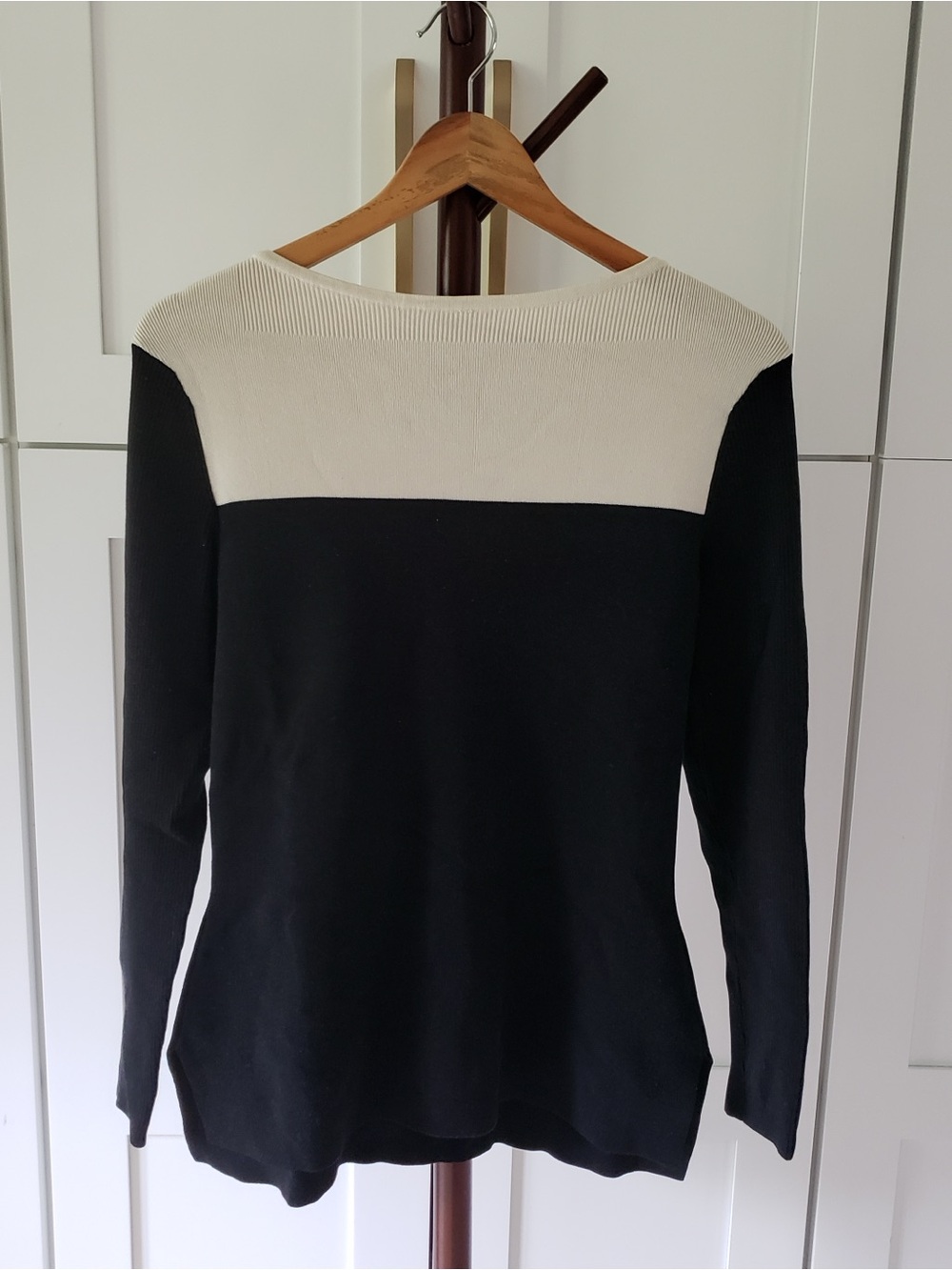 Derek Lam 10C Athleta Sweater Womens M Black Ribbed Knit Boat Neck Long Sleeve‎